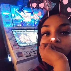 Meet your Posher, Mariel